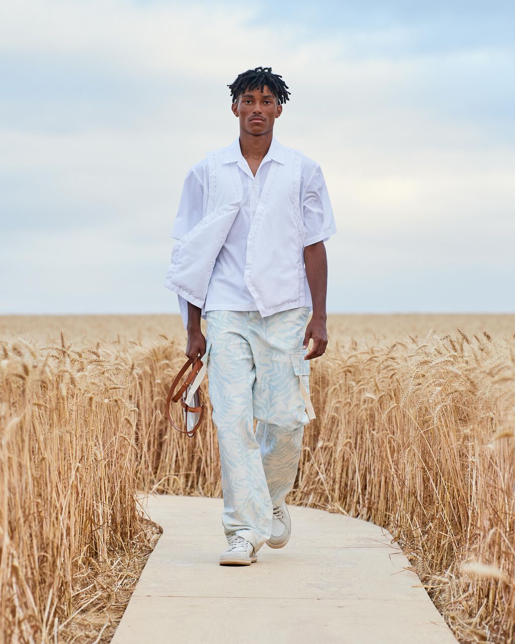 Look 19